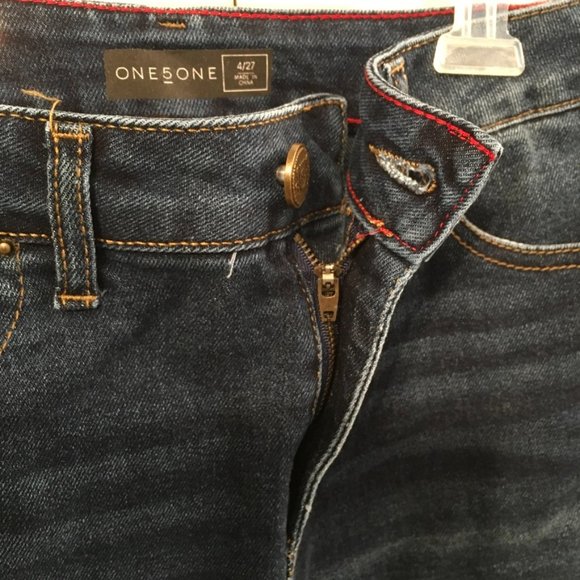 One 5 One Stretchy Curvy Denim Shorts - Picture 7 of 7